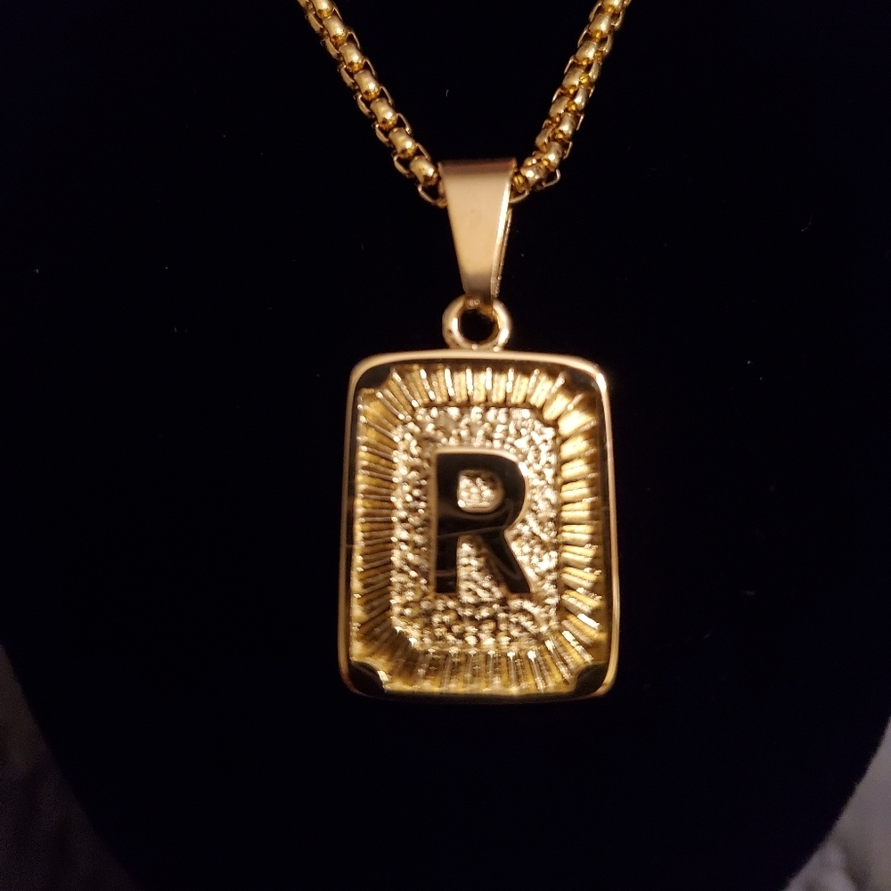 New Gold Plated Initial "R" Box Chain Necklace